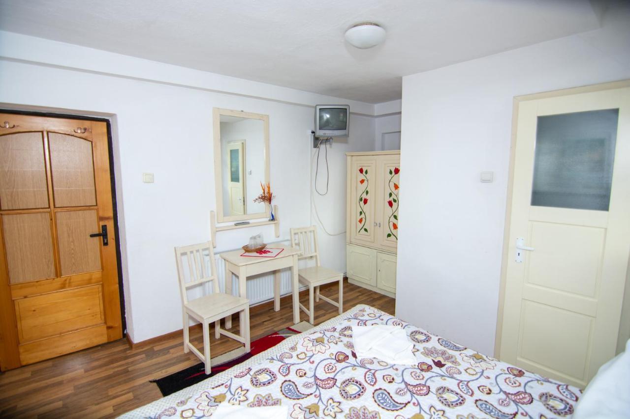 Pension Csomad Бэиле-Тушнад Экстерьер фото
