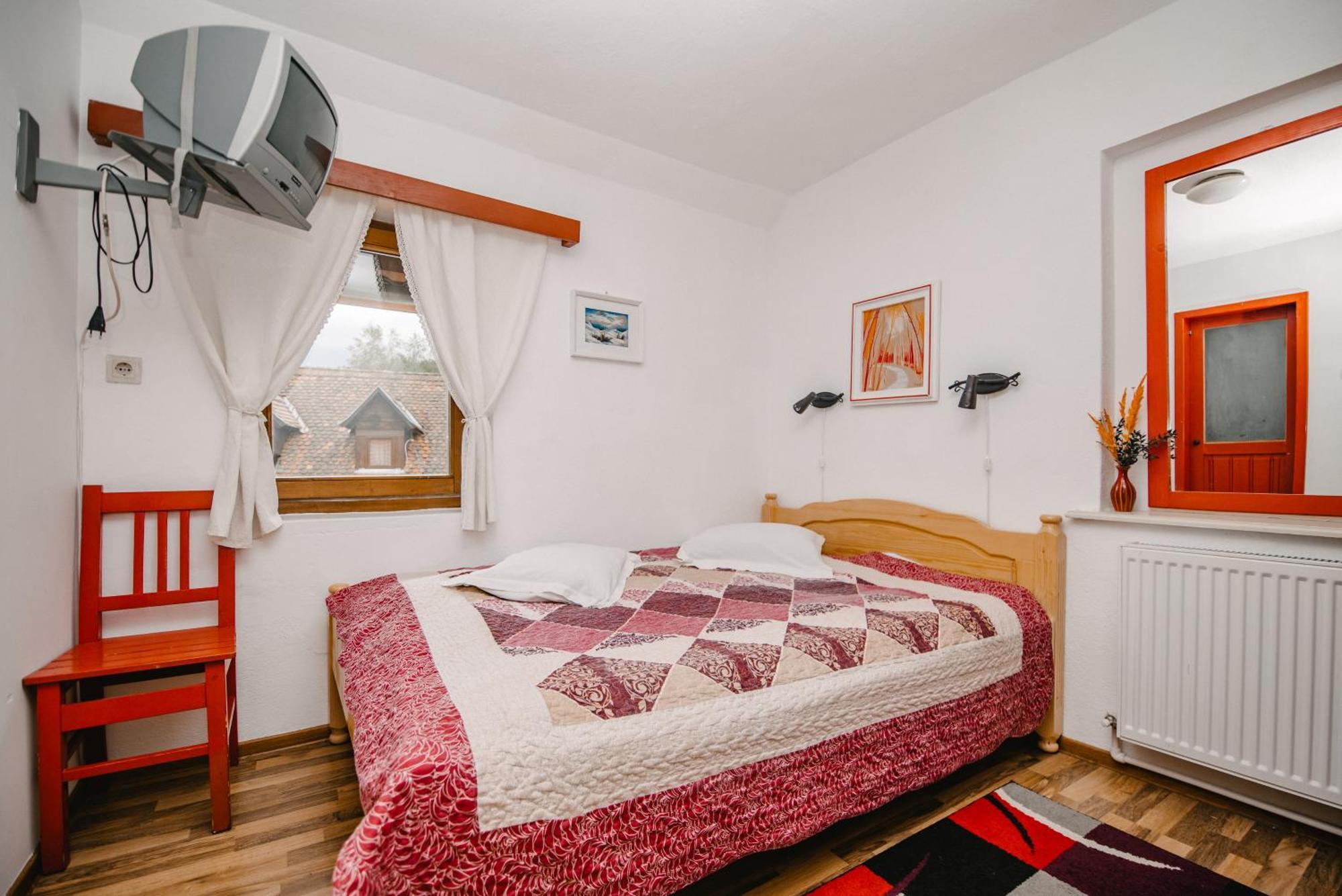 Pension Csomad Бэиле-Тушнад Экстерьер фото